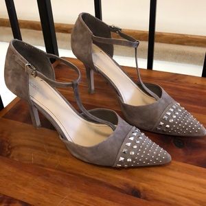 BCBG Generation gray suede T strap pump